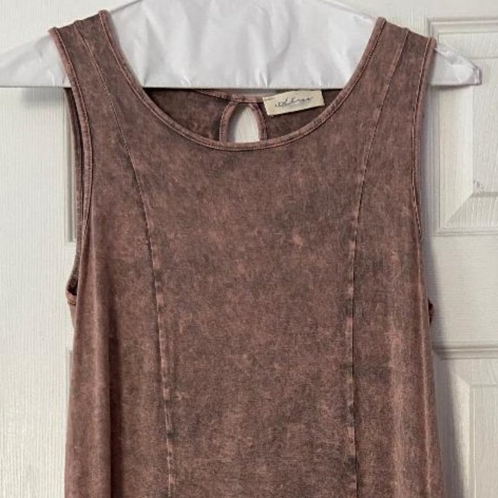 Mini dusty pink sleeveless dress, never worn